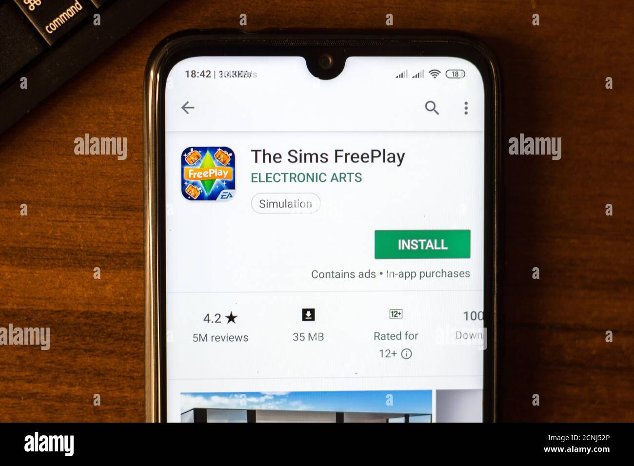 The sims freeplay hi-res stock photography and images - Alamy