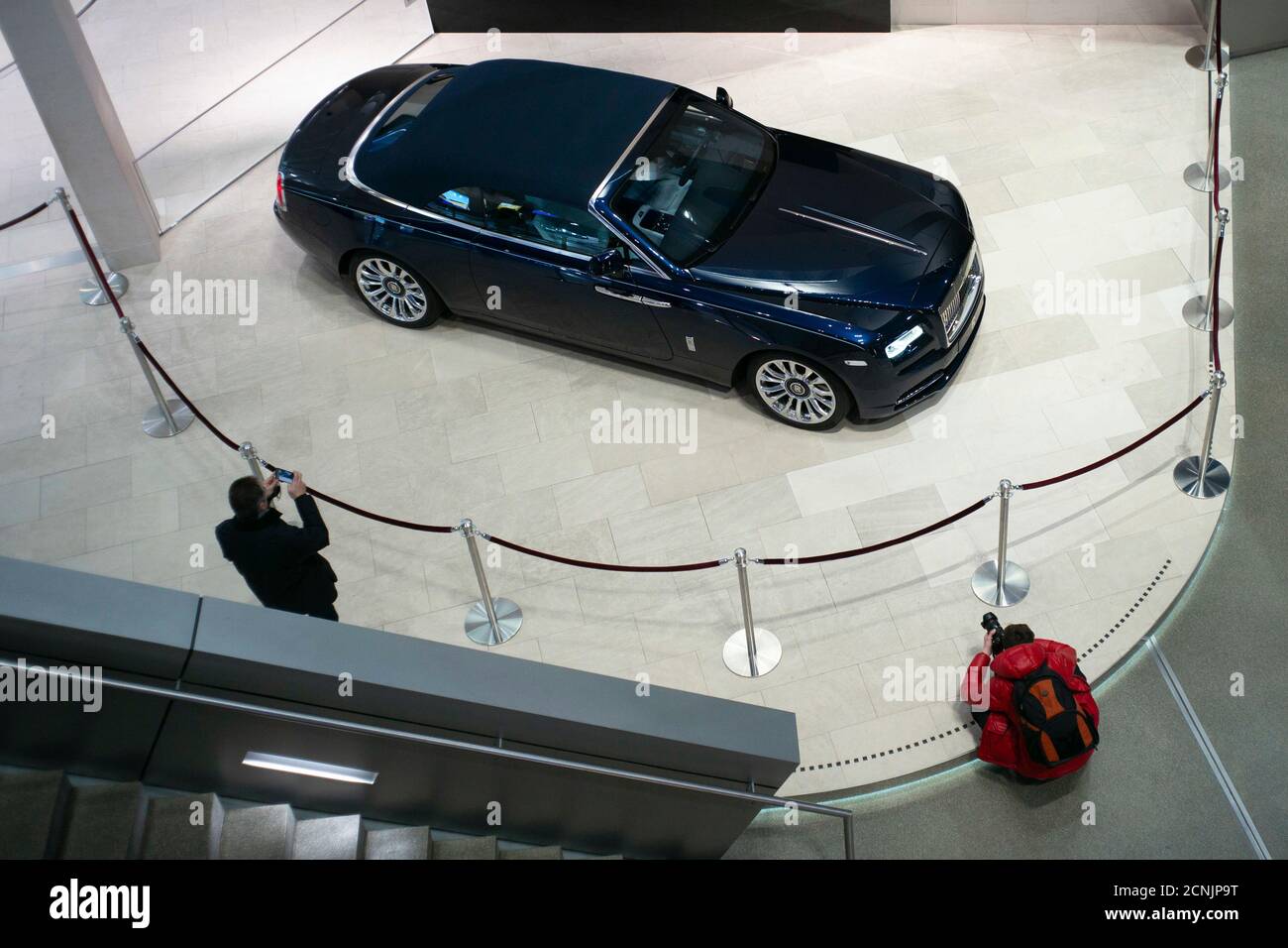Bmw Welt Munich Showroom Rolls Royce Phantom Stock Photo Alamy
