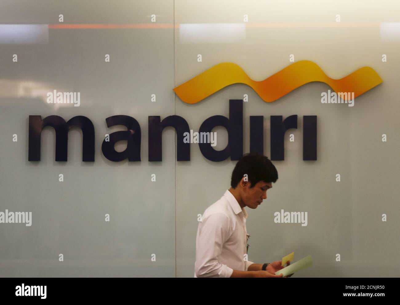 amateur in salon jakarta