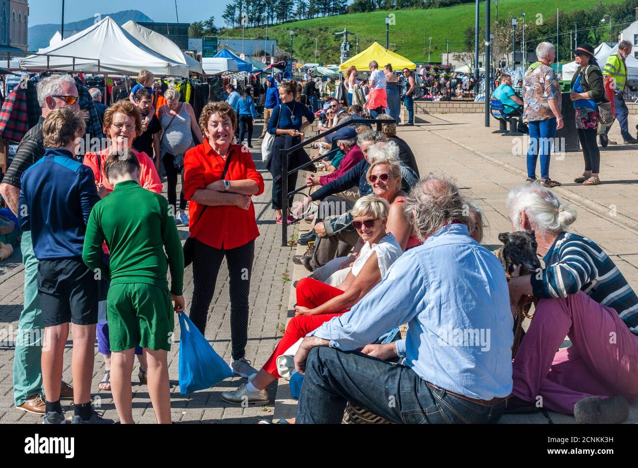 Bantry, West Cork, Ireland. 18th Sep, 2020. On a hot and sunny day in Bantry, the Friday Market was very busy with locals and tourists alike. There was a distinct lack of face mask wearers and social distancing at the busy Friday market. Credit: AG News/Alamy Live News Stock Photo