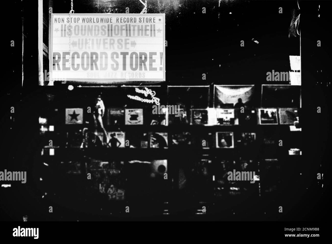 Uk england london window Black and White Stock Photos & Images - Alamy