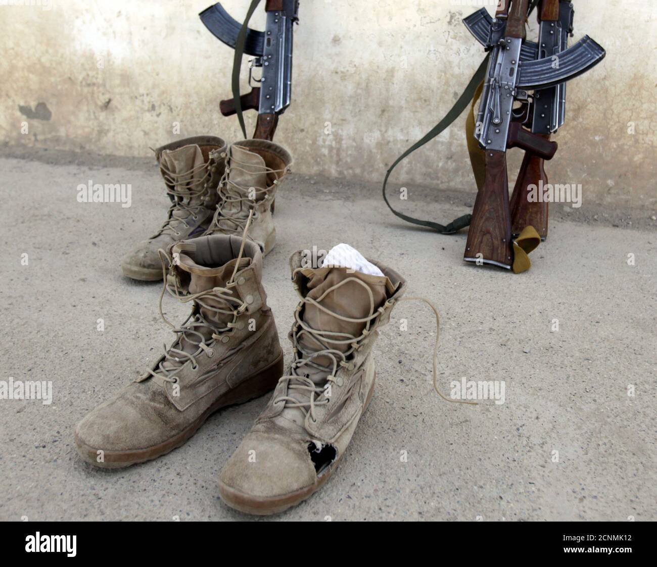 Soldiers boots hi-res stock photography and images - Page 2 - Alamy