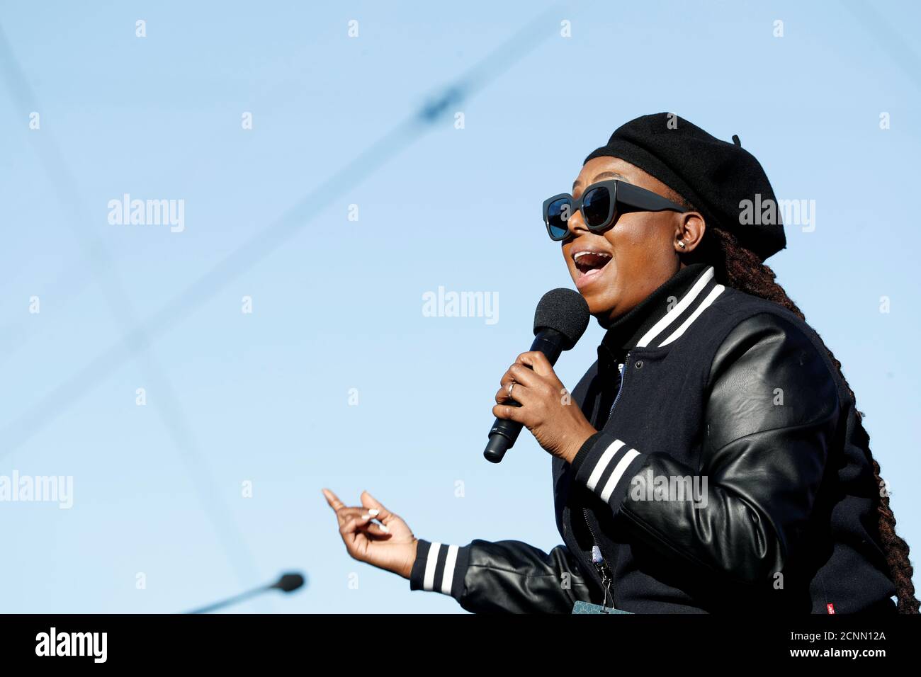 Ledisi hires stock photography and images Alamy