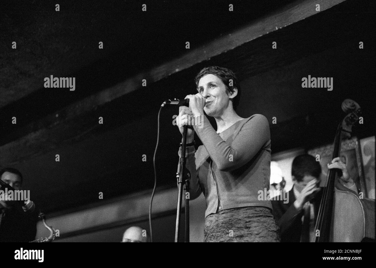Stacey Kent, Watermill Jazz Club, Dorking, Surrey, 1 June 2000. Stock Photo