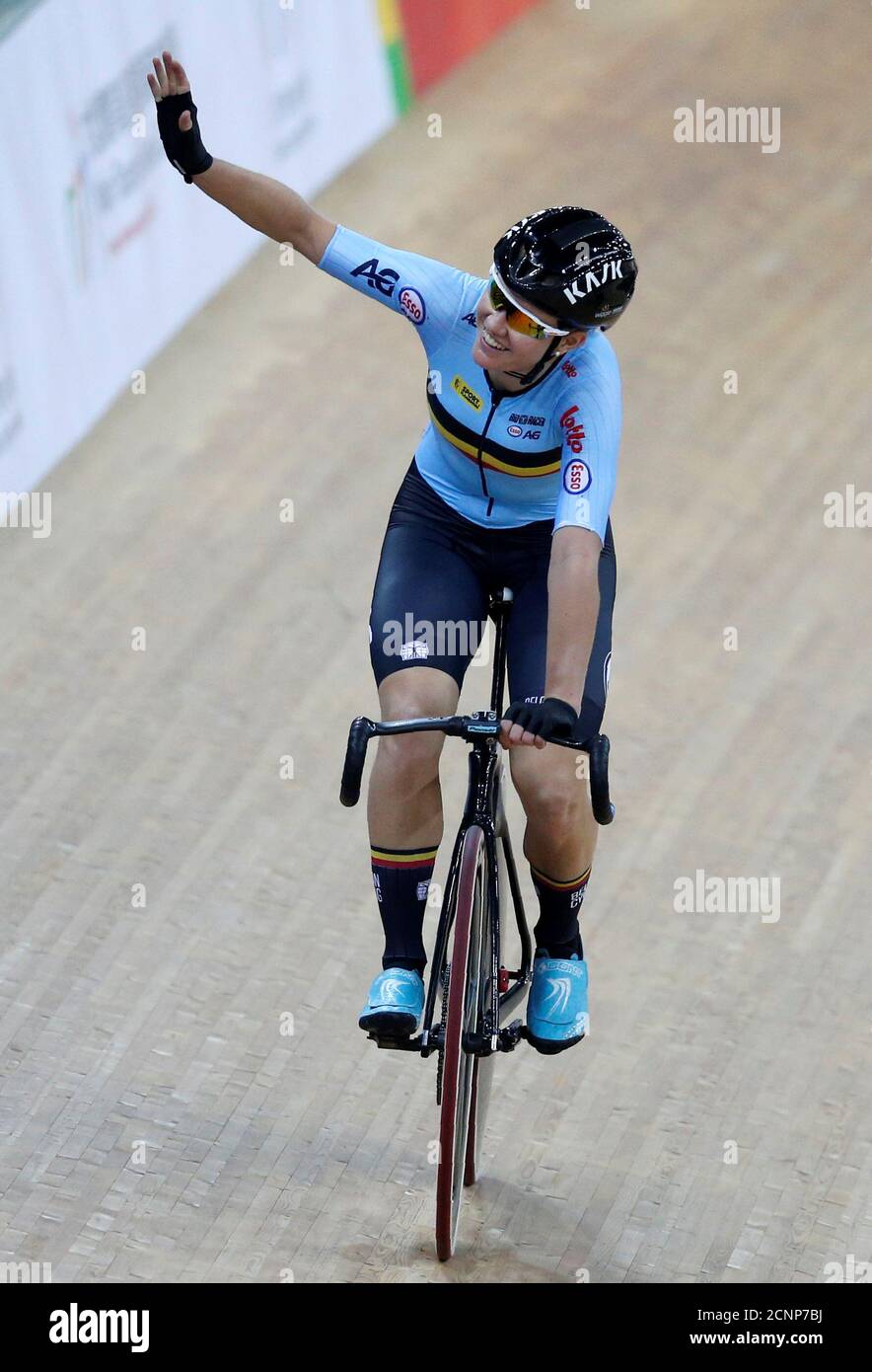 Womens madison final High Resolution 