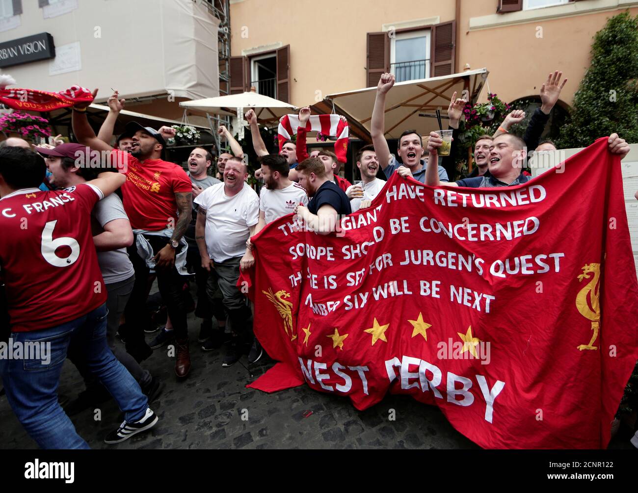 Liverpool supporters sing before the AS Roma vs Liverpool Champions League semi final soccer match in Rome, Italy, May 2, 2018. REUTERS/Yara Nardi Stock Photo