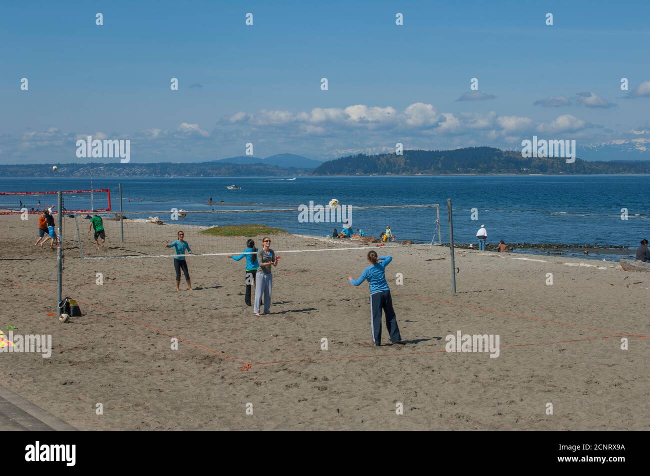 Alki beach volleyball hi res stock photography and images Alamy Alki beach volleyball hi res stock photography and images Alamy