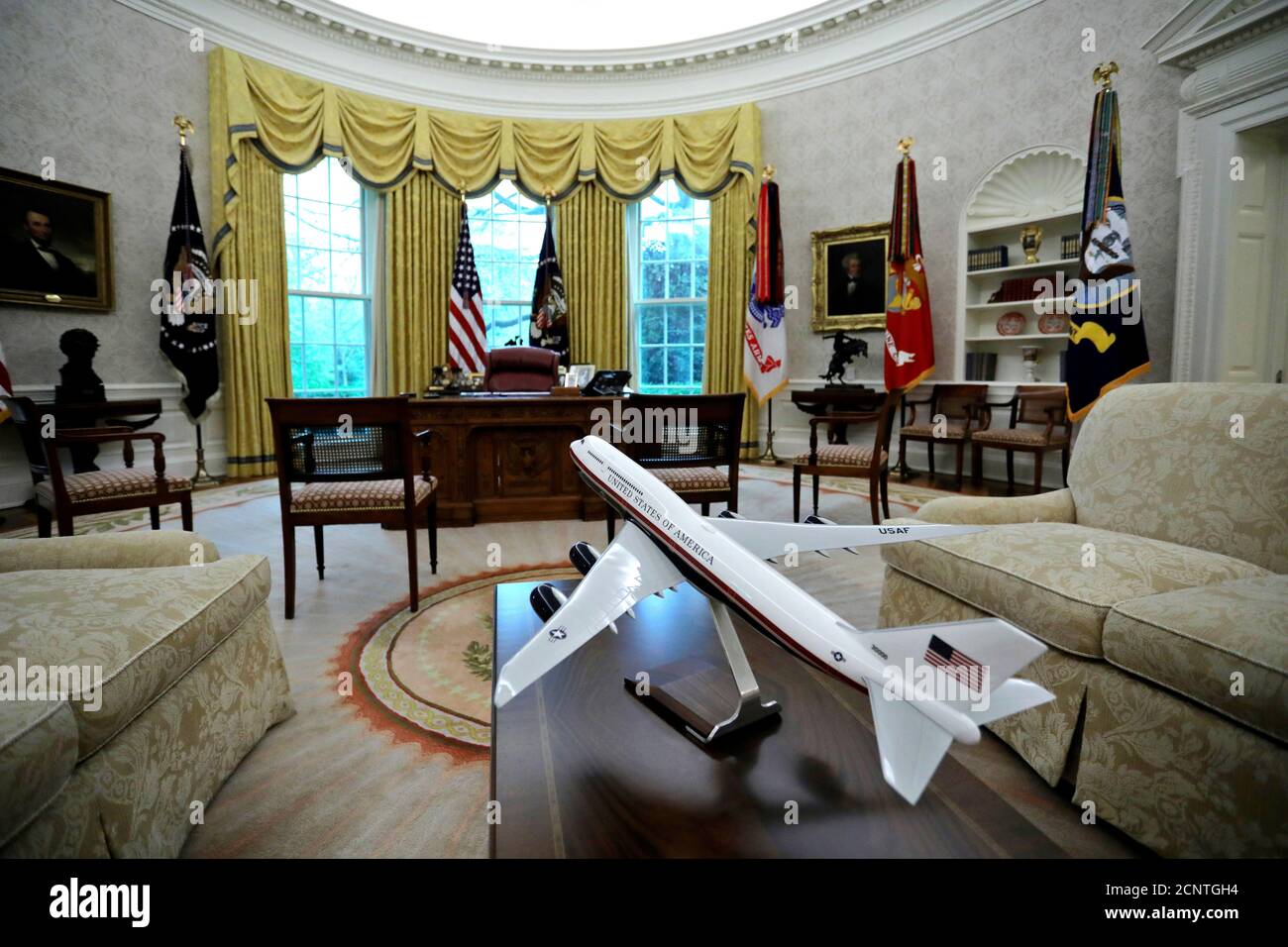 15+ Empty oval office green screen background image ideas The Zoom