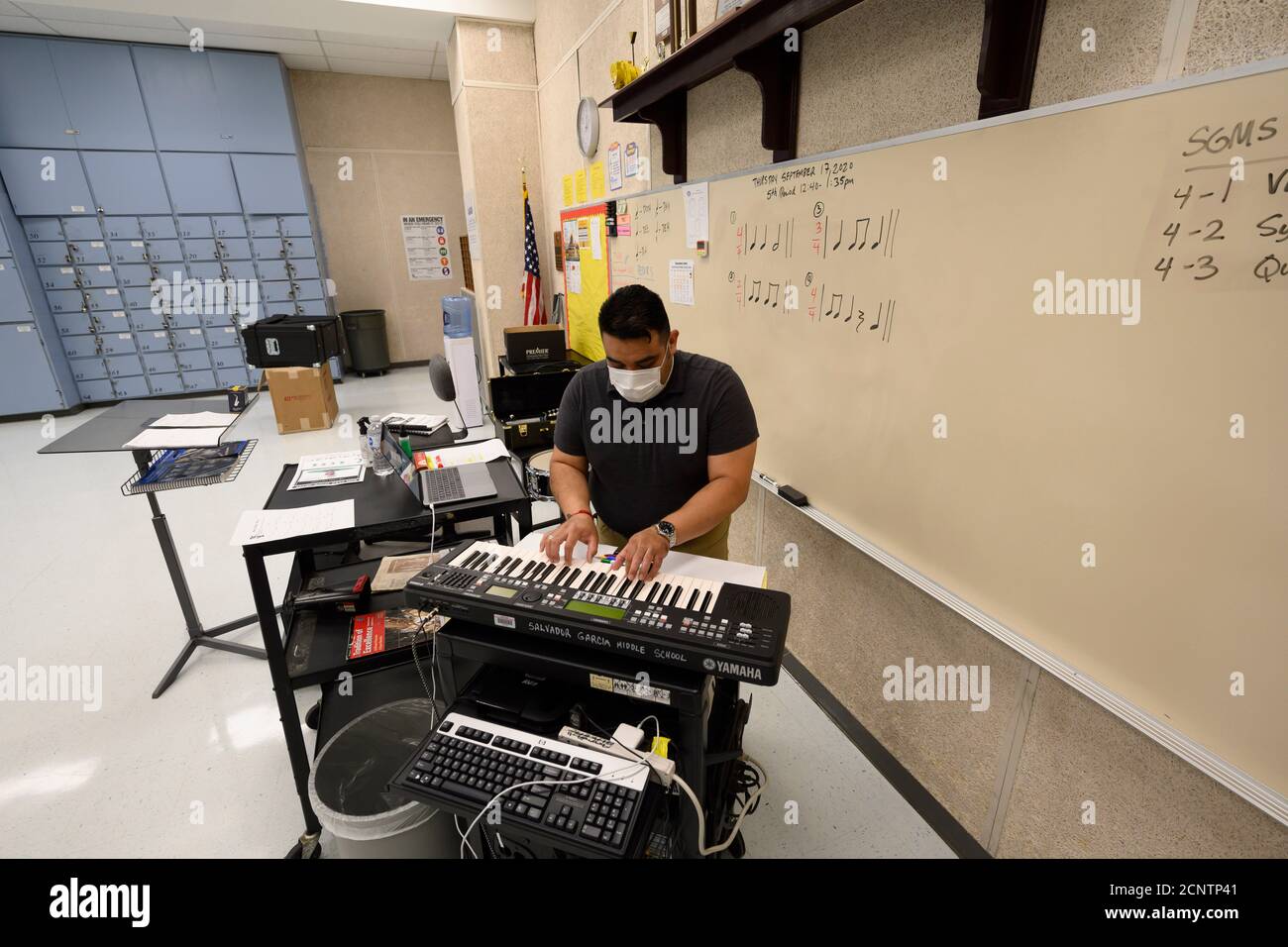 https://www.alamy.com/licenses-and-pricing/?v=1