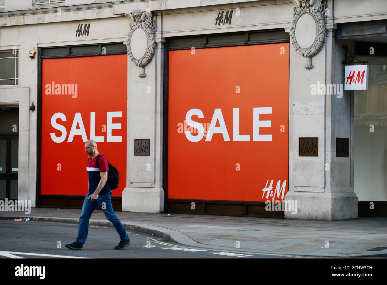 18 September 2020. Full size window Sale posters at H&M store in Oxford ...