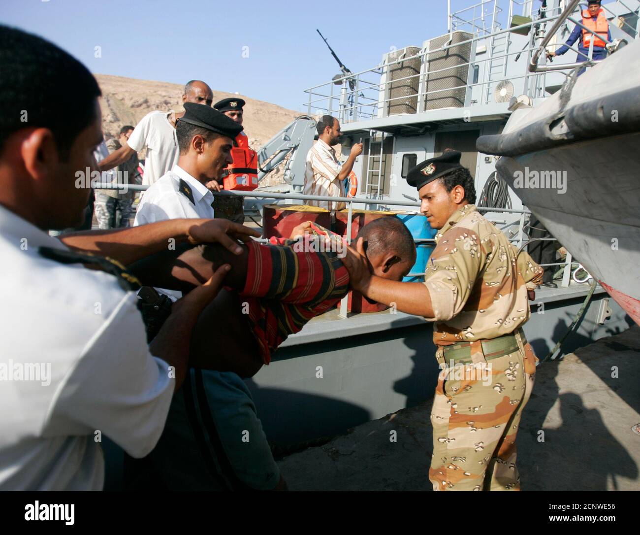 Gulf Of Aden Tanker Hi res Stock Photography And Images Alamy gulf-of-aden-tanker-hi-res-stock-photography-and-images-alamy