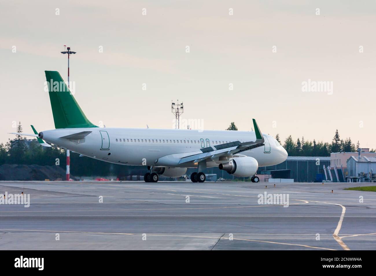 Airplane wing landing spoilers hi-res stock photography and images - Alamy