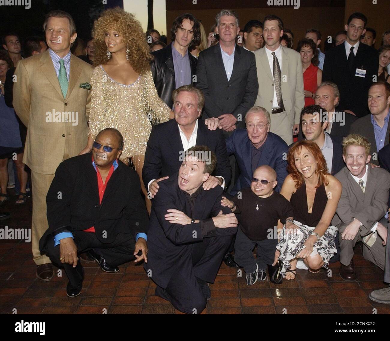 Mike Myers (bottom row, 2nd L), who stars in the motion picture comedy "Austin  Powers in Goldmember", poses with other principal cast members at the  premiere of the film at Universal Amphitheatre