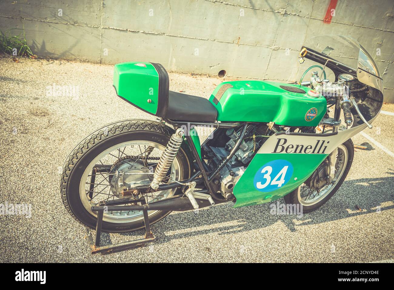 Classic benelli 250 bike motorcycle hi-res stock photography and images ...