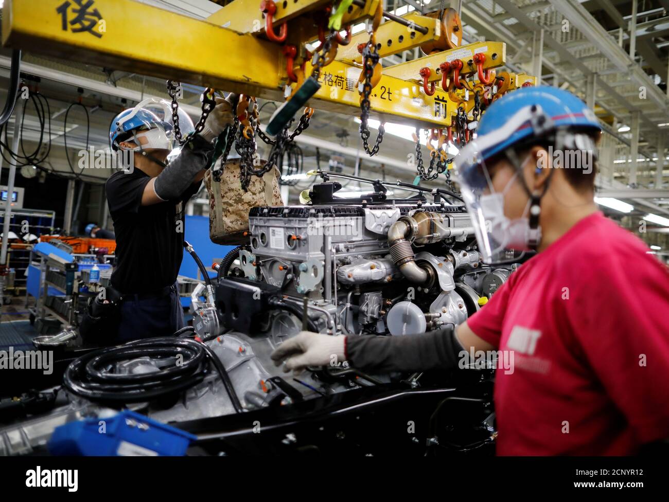 Assembly line work asia hi-res stock photography and images - Alamy