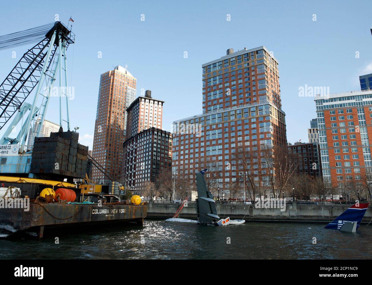 Us airways flight 1549 crash hires stock photography and images Alamy