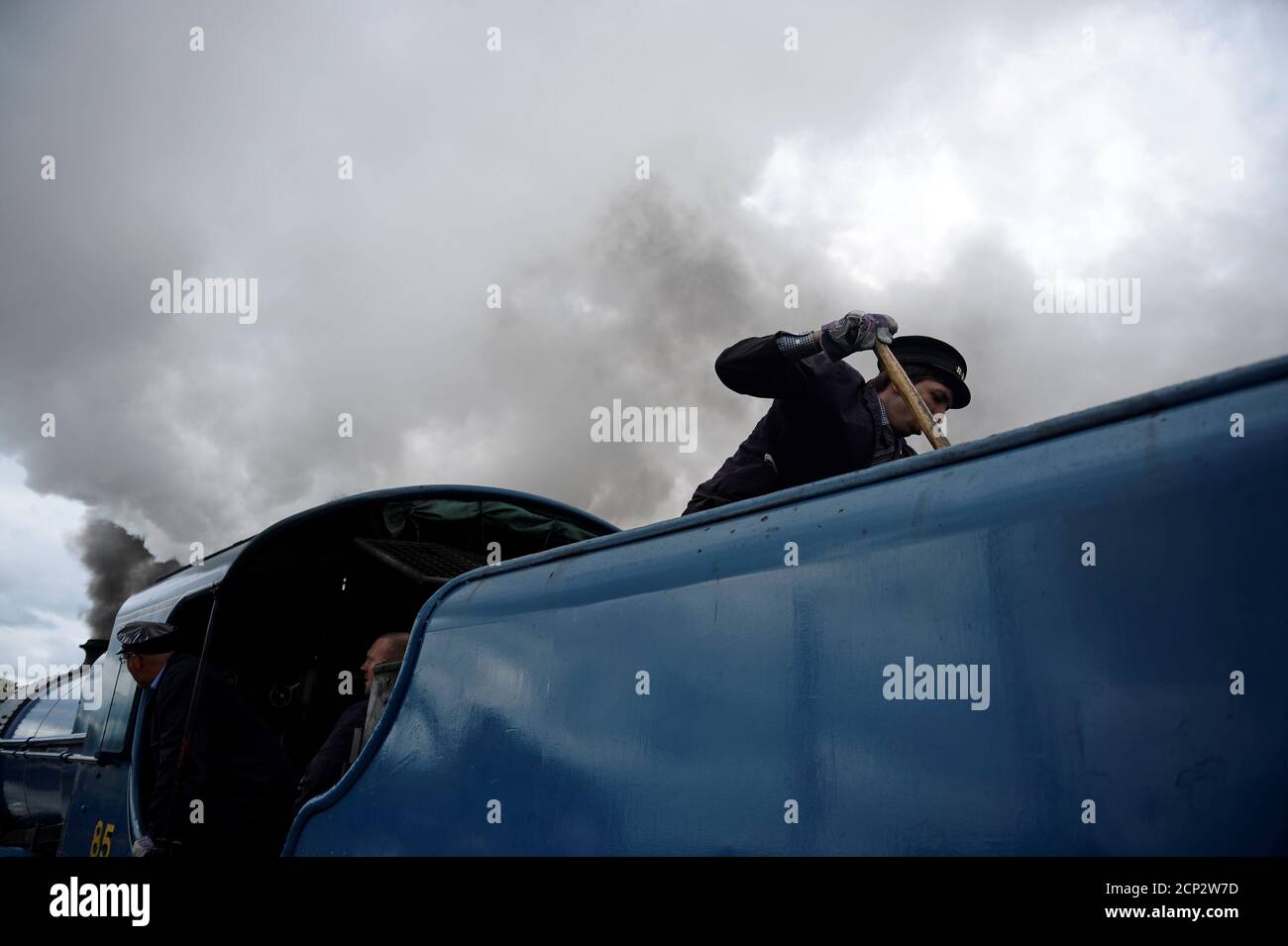 Steam shovels hires stock photography and images Alamy