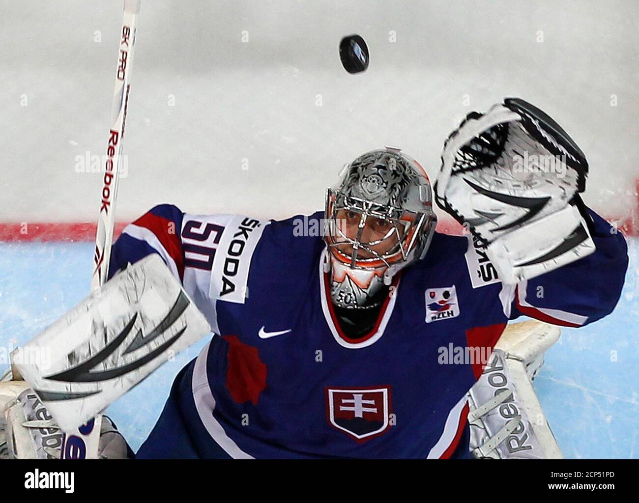 Icehockey goalkeeper hi-res stock photography and images - Page 19 - Alamy