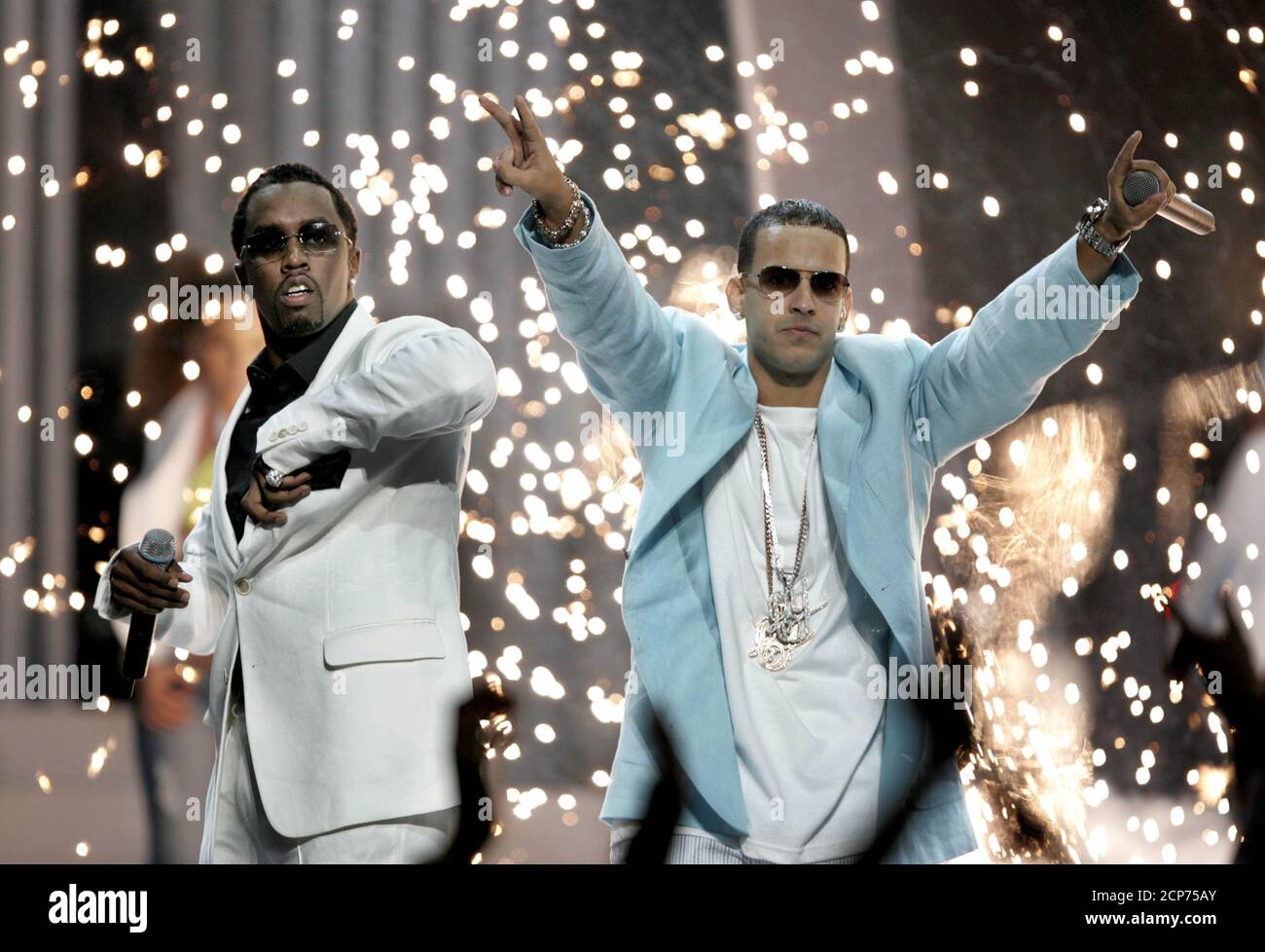 Sean 'P. Diddy' Combs (L) and Daddy Yankee perform at the 2005 ...