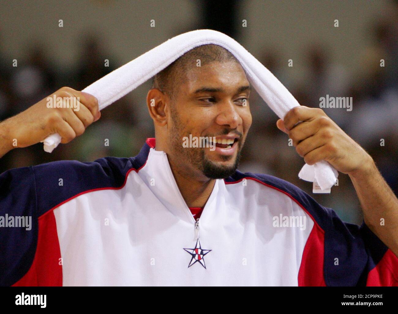 Tim Duncan Sad Tim duncan olympic hi-res stock photography and images - Alamy