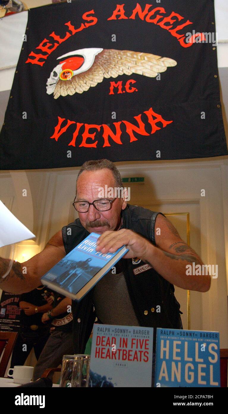 Legendary Hell's Angel Ralph 'Sonny' Barger takes a seat during a news conference in Vienna September 3, 2003. Barger, who has spent more than 40 years as a member of the most infamous motorcycle club in the world and was its de facto leader during the 1960s and 1970s, is promoting his new book 'Dead in five heartbeats', his first novel following two documentary Hell's Angels books. REUTERS/Heinz-Peter Bader REUTERS  HPB/ Stock Photo
