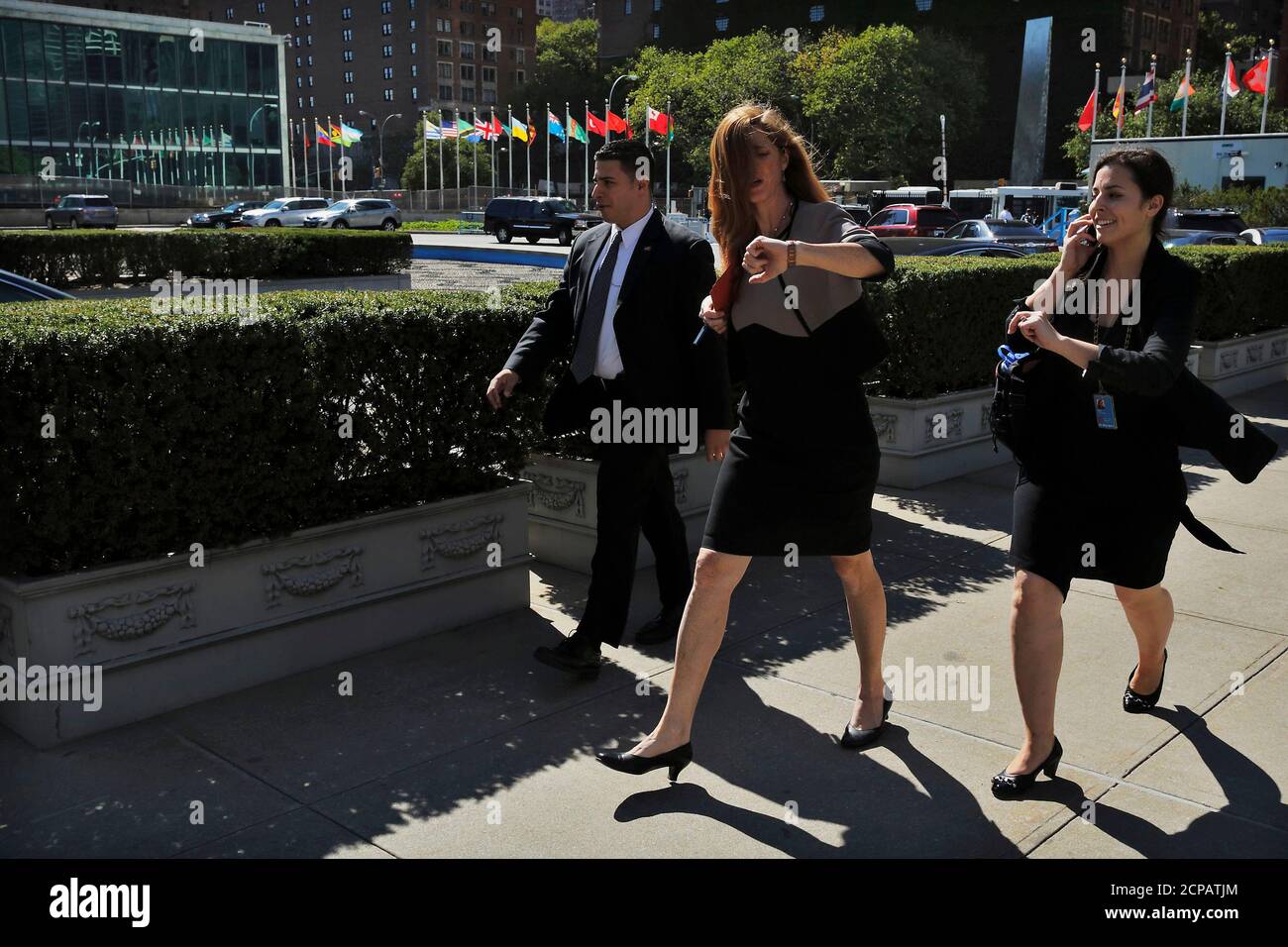 U.S. Ambassador Samantha Power (C) arrives at the United Nations Headquarters in New York, September 5, 2013. The United States declared on Thursday that it has given up trying to work with the U.N. Security Council on Syria, accusing Russia of holding the council hostage and allowing Moscow's allies in Syria to deploy poison gas against innocent children. REUTERS/Brendan McDermid (UNITED STATES - Tags: POLITICS CONFLICT MILITARY) Stock Photo