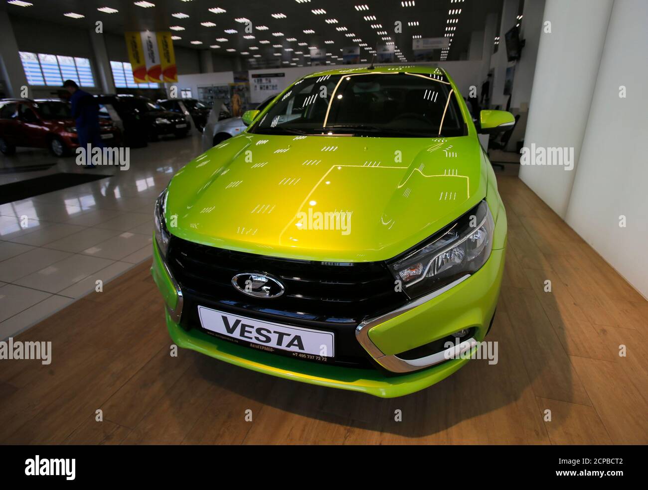 Vesta carplay. Машина в продаже 2016 года.