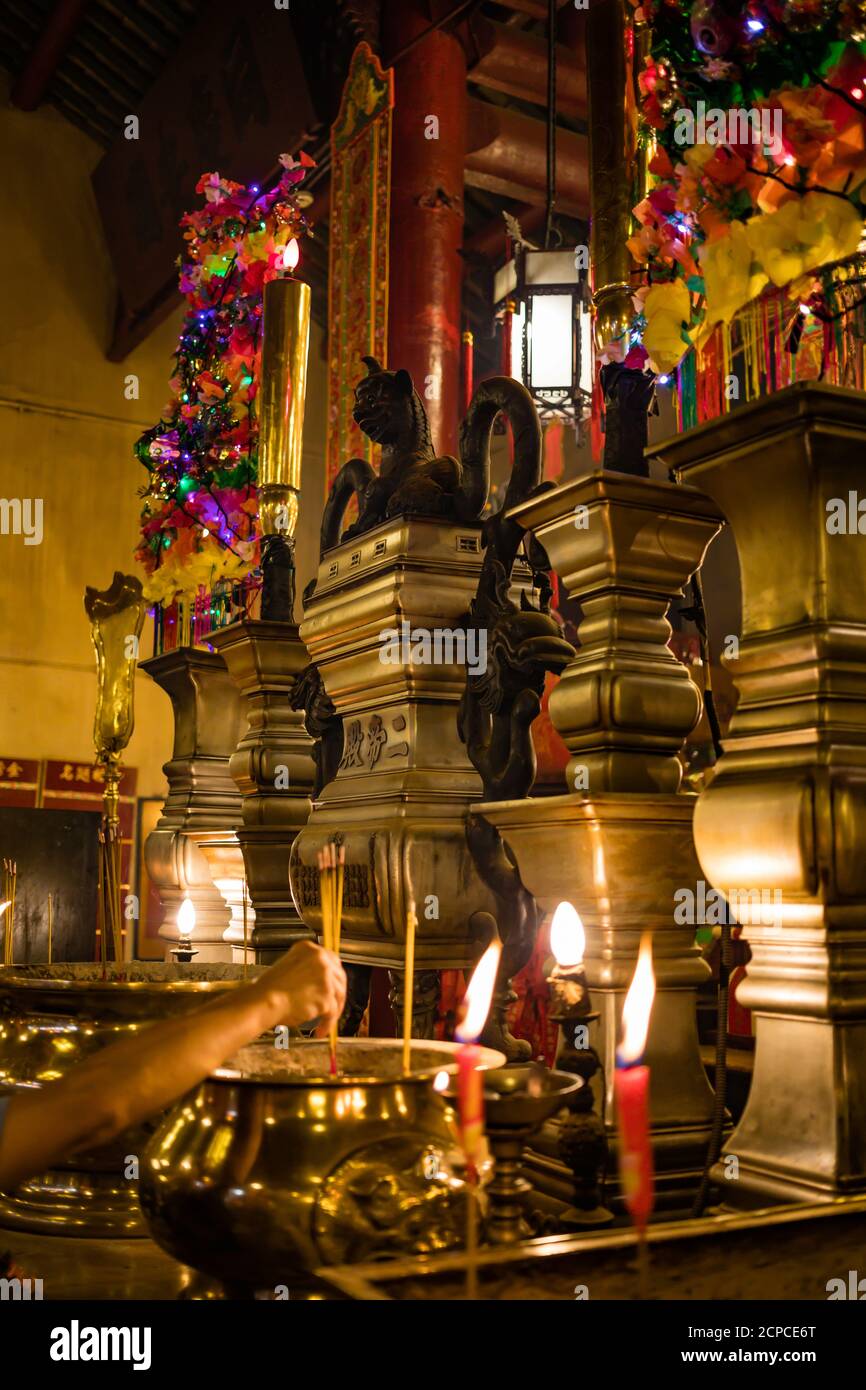 Golden altar of incense hi-res stock photography and images - Alamy