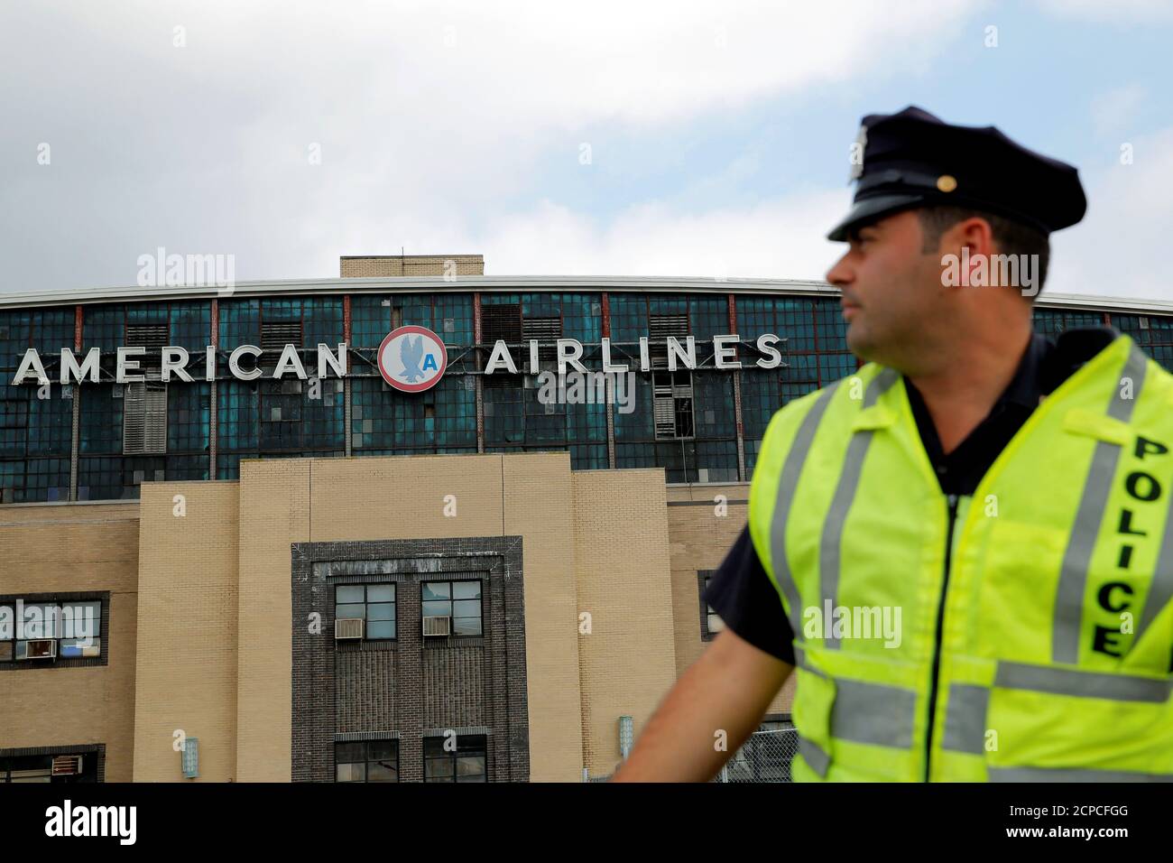 Port authority police new york hires stock photography and images Alamy
