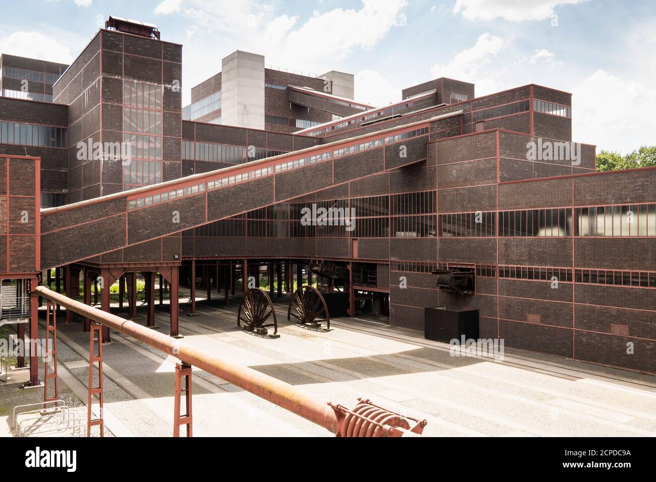Zeche Zollverein: An Industrial Monument Transformed into a Cultural Gem
