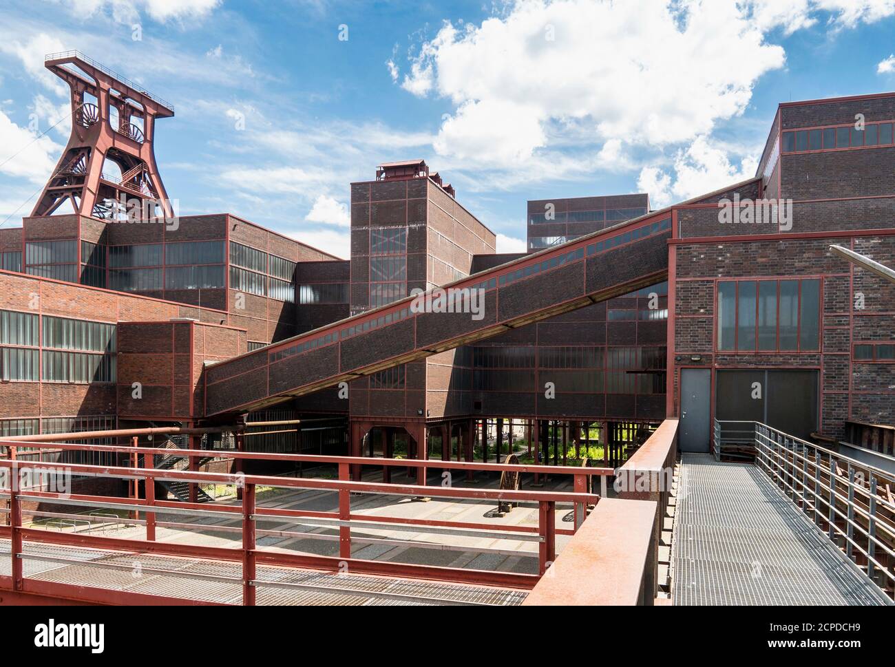 Zeche Zollverein: An Industrial Monument Transformed into a Cultural Gem