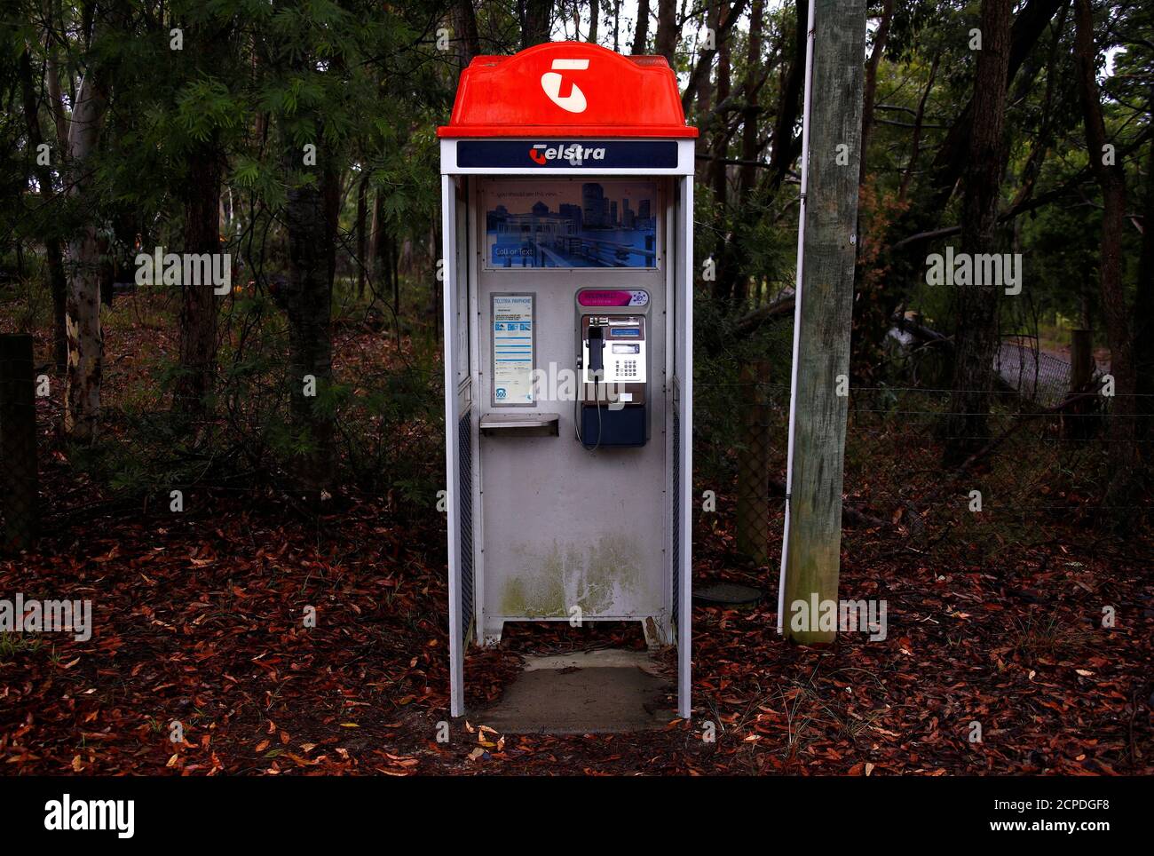Telstra public phone booth hi-res stock photography and images - Alamy