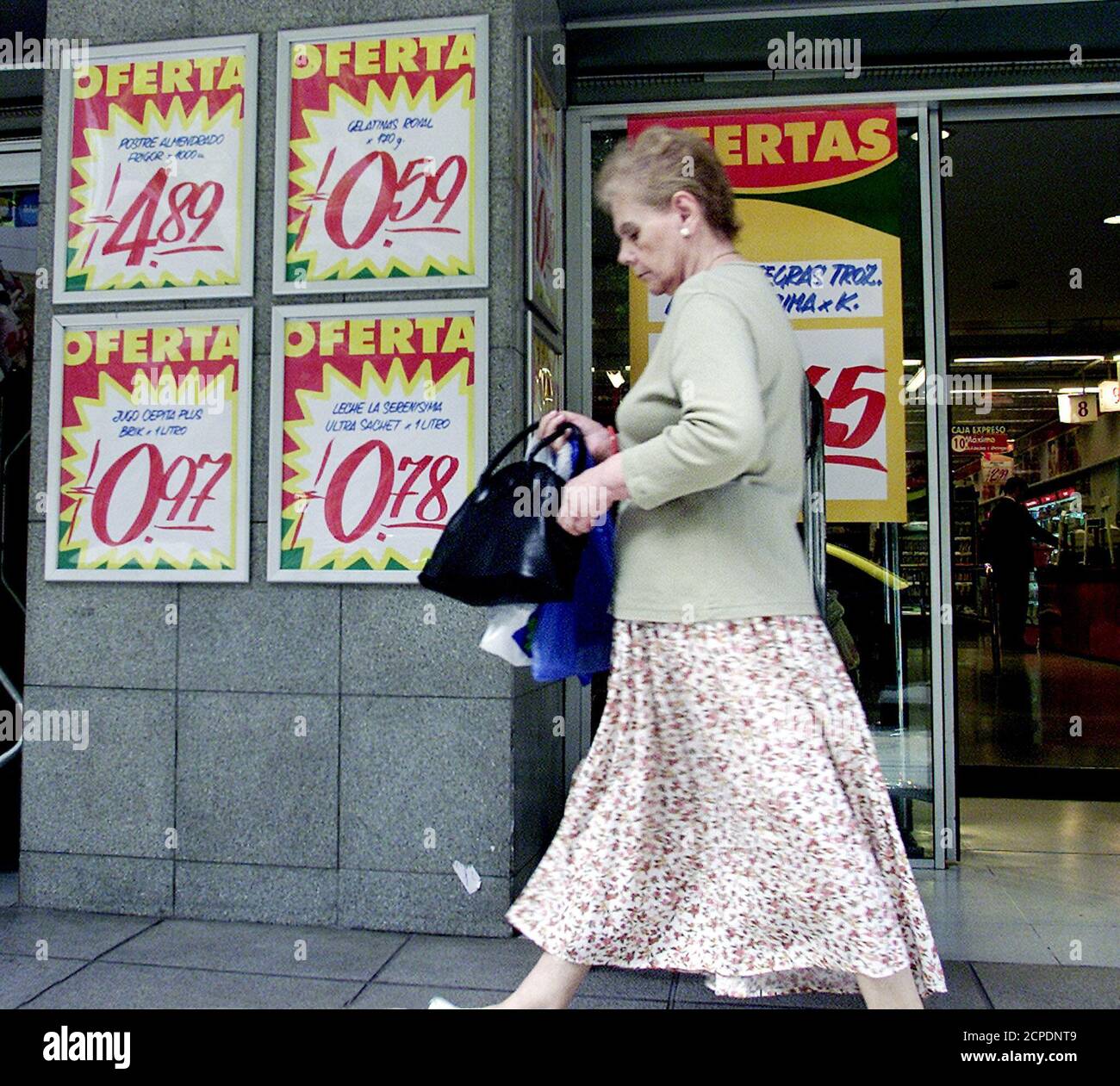 Supermarket Advertising High Resolution Stock Photography And Images Alamy