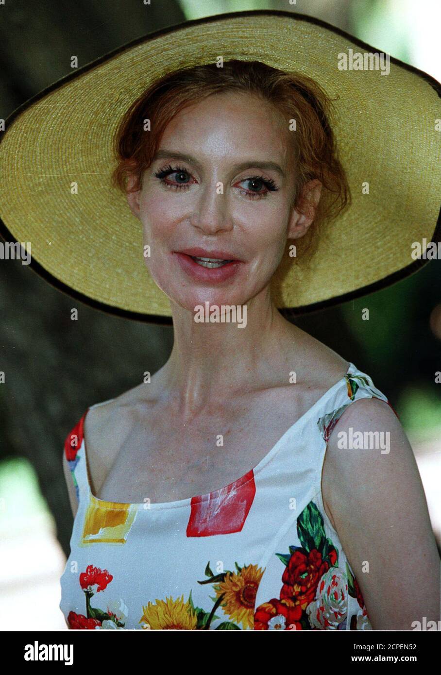 Anna thomson hi-res stock photography and images - Alamy