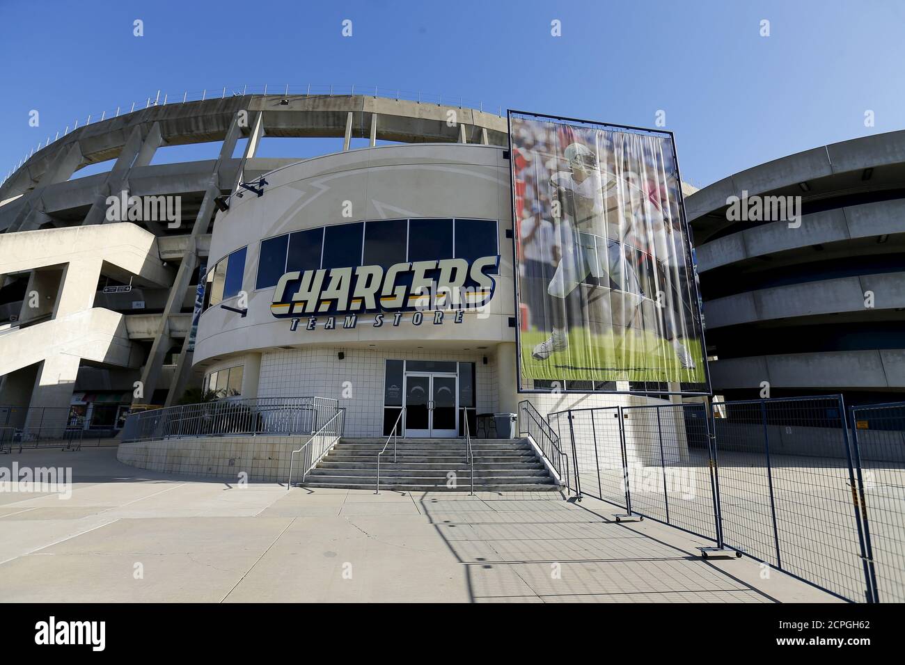 chargers team store