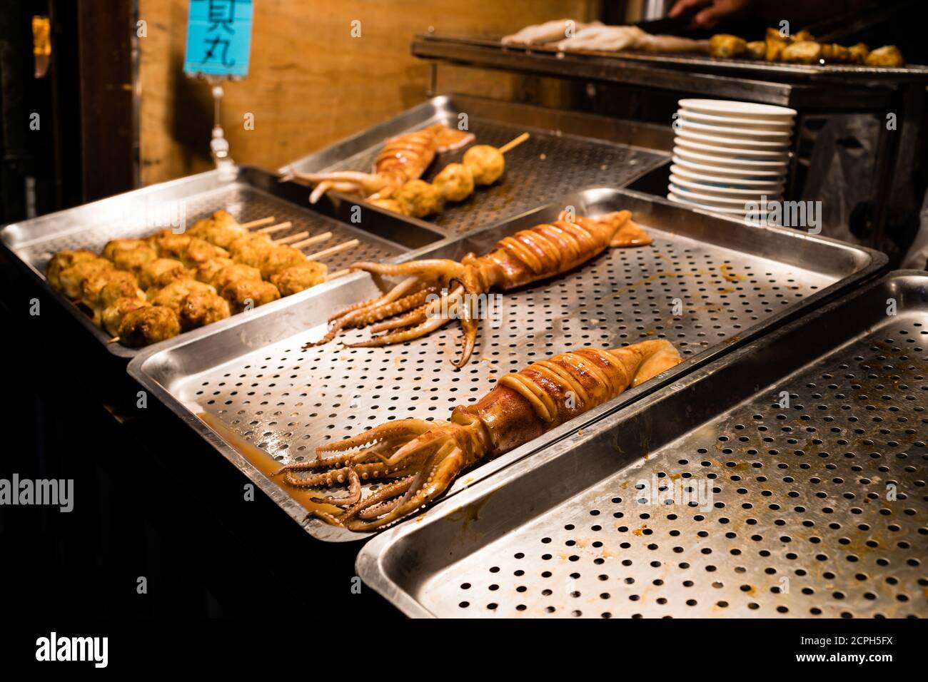 Seafood sale at the Kenting Night Market Stock Photo Alamy