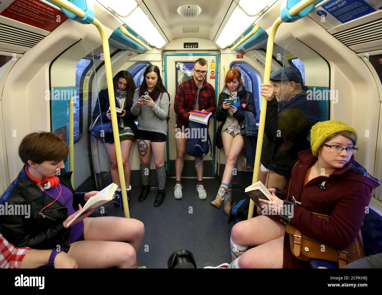 How to ride the london underground hires stock photography and images