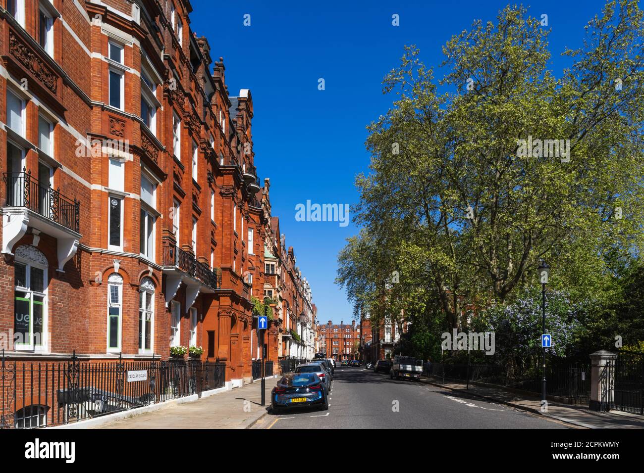 England, London, Westminster, Kensington and Chelsea, Knightsbridge, Cadogan Square, Residential Housing Stock Photo