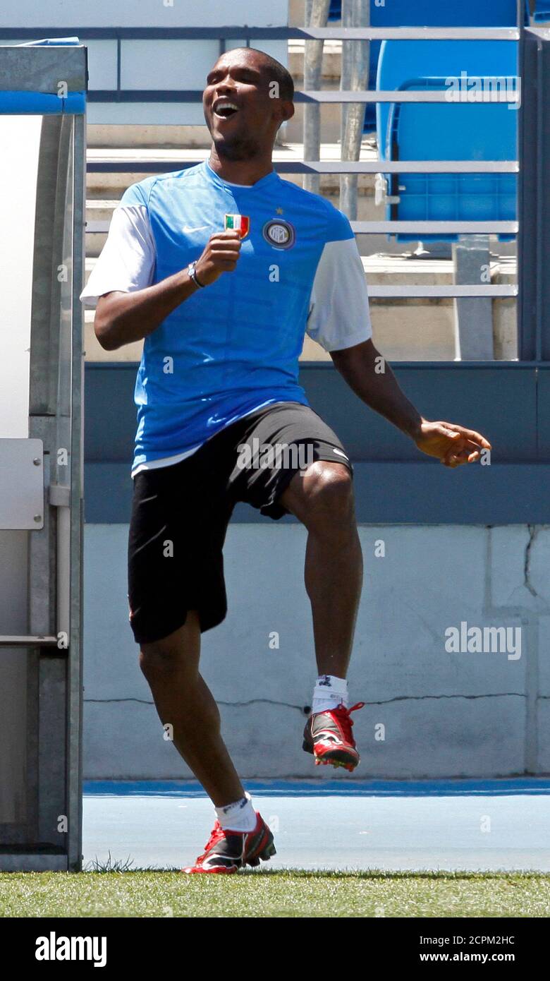 Samuel eto'o real madrid hi-res stock photography and images - Alamy