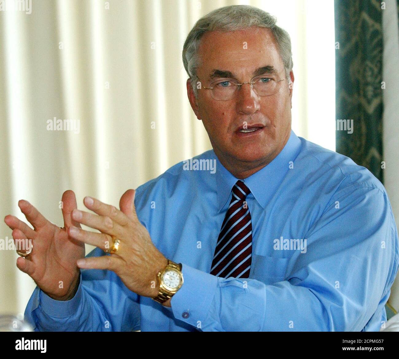 American axle manufacturing chairman ceo hires stock photography and images Alamy