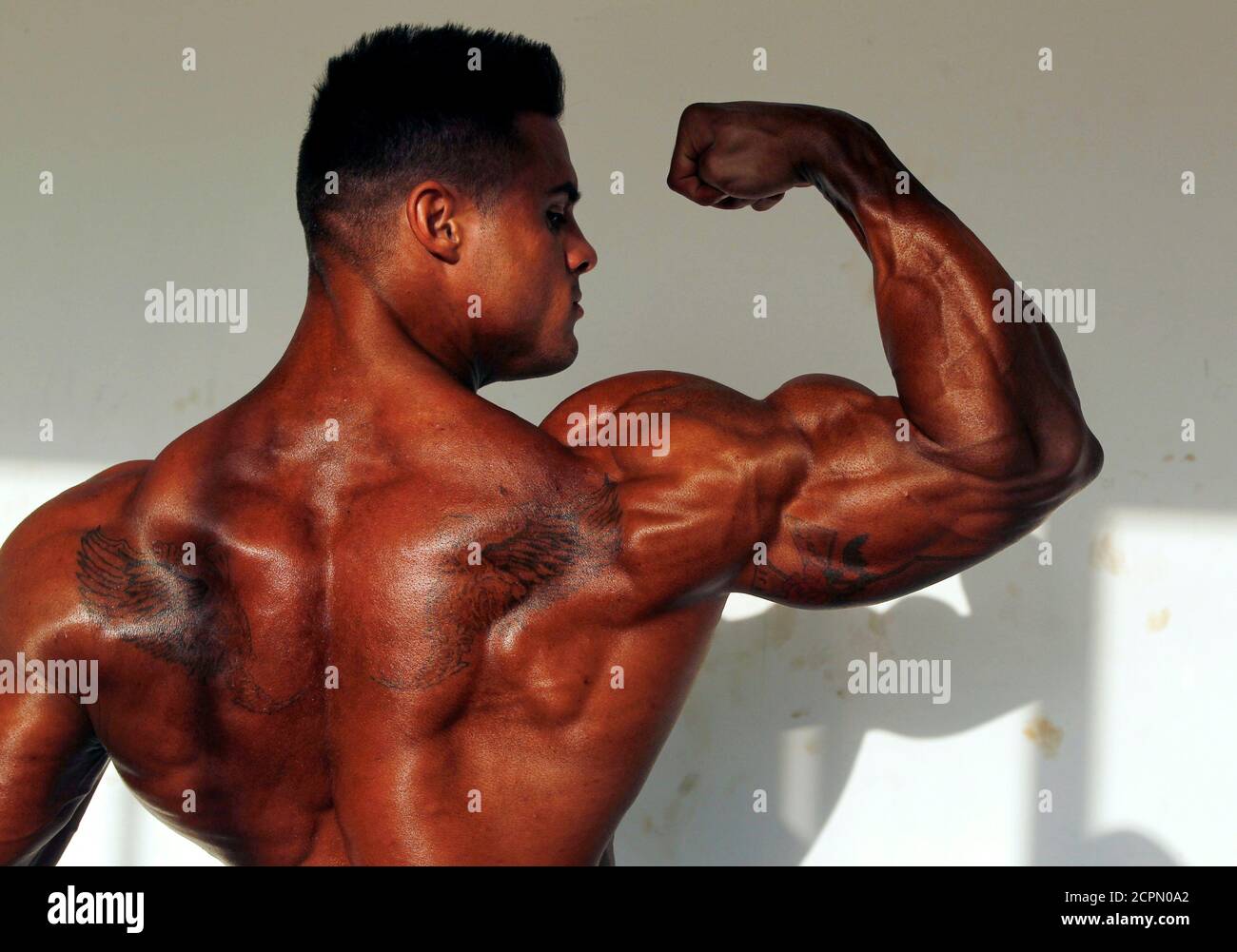 amateur muscle pic stud