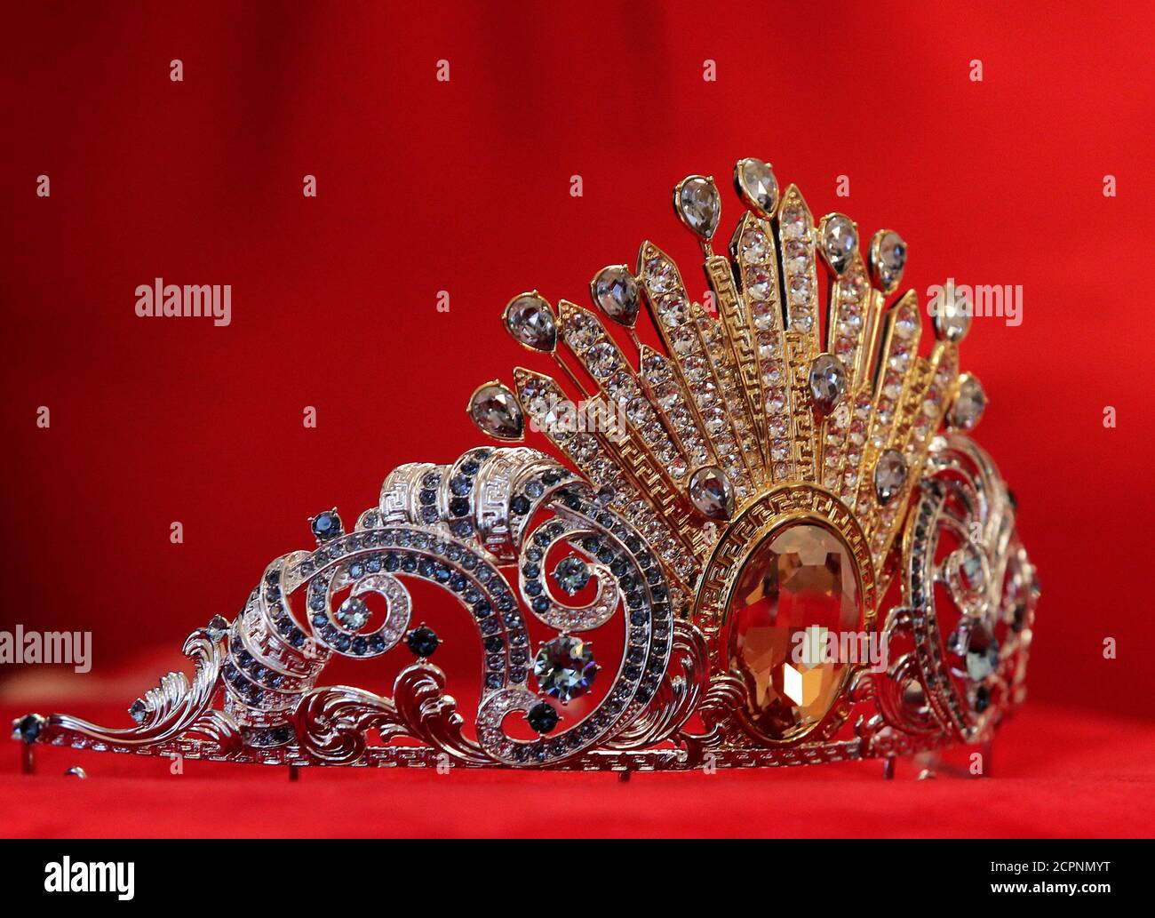 A tiara designed by Donatella Versace, studded with 380 Swarovski crystals  is displayed during the presentation of the debutants' headwear ahead of  the traditional Opera Ball in Vienna, Austria, November 19, 2018.
