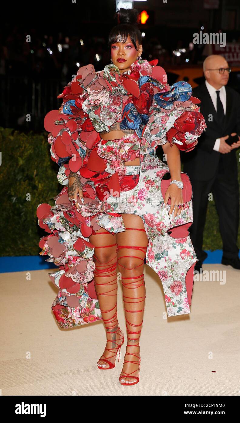 rihanna rei kawakubo