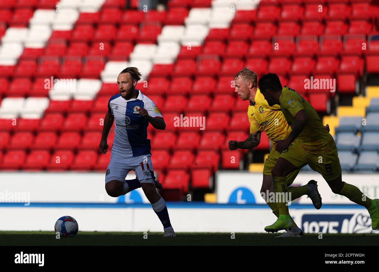 Ewood Park, Blackburn, Lancashire, UK. 19th Sep, 2020. EFL Championship Football, Blackburn Rovers versus Wycombe Wanderers; Harry Chapman of Blackburn Rovers runs at the Wycombe defenders with the ball Credit: Action Plus Sports/Alamy Live News Stock Photo