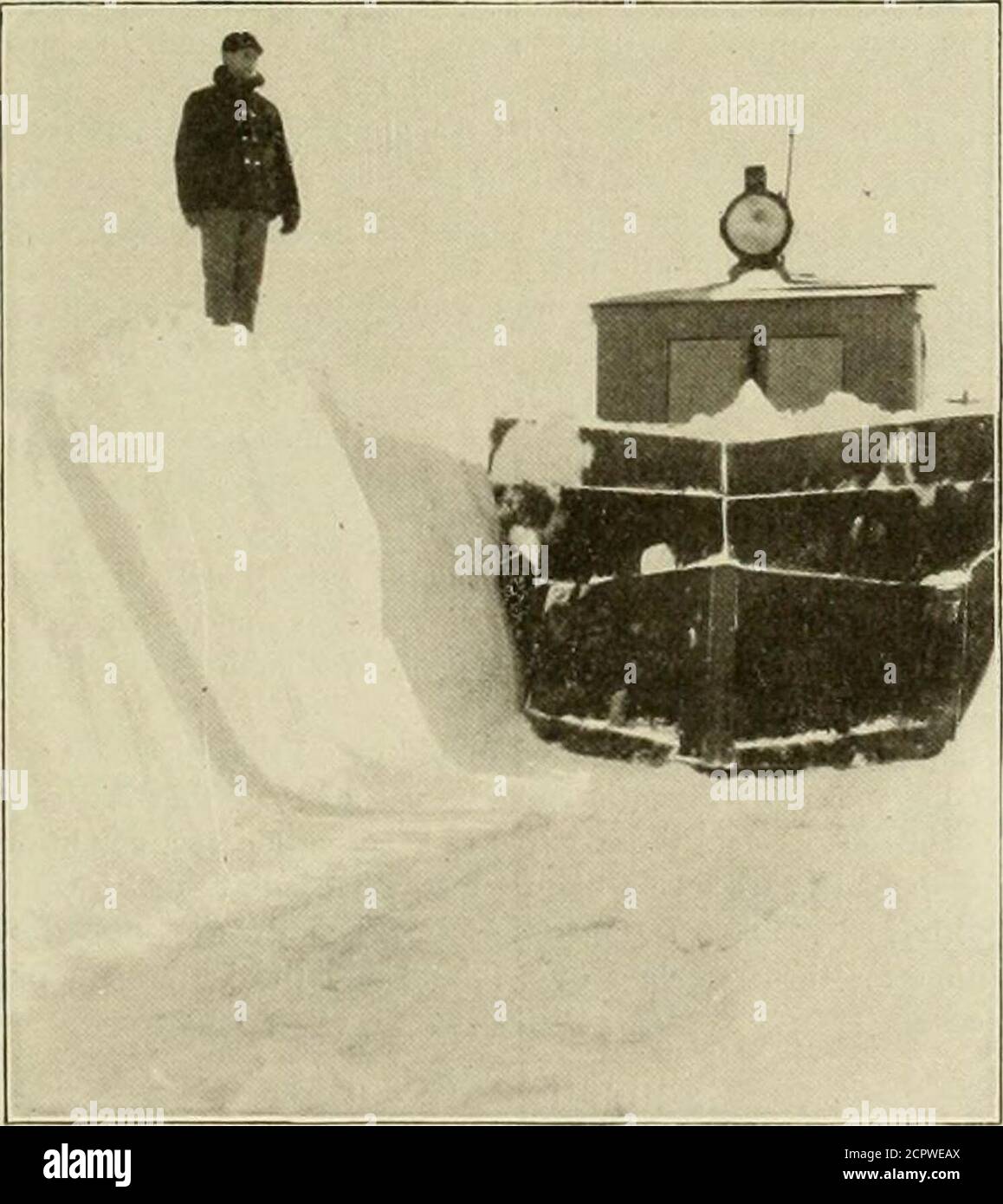 . The street railway review . ONE OF THE HEAVY DRIFTS ENCOUNTERED. a few roads in the northern states that have found the difficulties ofsnow fighting much the same as in the past. The winters of northern Wisconsin are particularly severe andthe electric roads of that region have had to fight a number ofheavy falls of snow. The accompanying illustrations present, in avery forcible manner, an idea of the difficulties with which theWinnebago Traction Co., Oshkosh, Wis., has had to contend. In. THE SNOW PLOW IN ACTION. his condition and environment with those of but a few years ago.When the old h Stock Photo