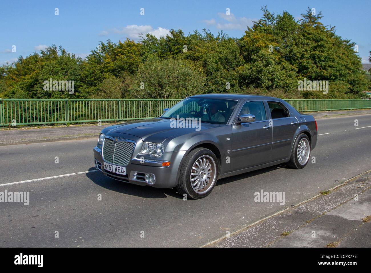 2007 grey Chrysler 300C, 300 C CRD; Vehicular traffic