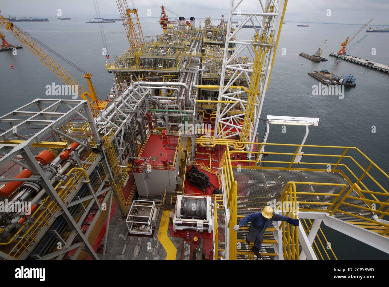 A view of Tullow Oil's newly completed Floating Production, Storage and Offloading vessel (FPSO) Prof. John Evans Atta Mills at Sembcorp Marine's Jurong Shipyard in Singapore January 20, 2016. Amid one of the deepest oil price crashes in history, Britain's Tullow Oil is sending one of the world's biggest floating deep-water oil production platforms to West Africa to pump crude for at least 20 years. Picture taken January 20, 2016.   REUTERS/Edgar Su Stock Photo
