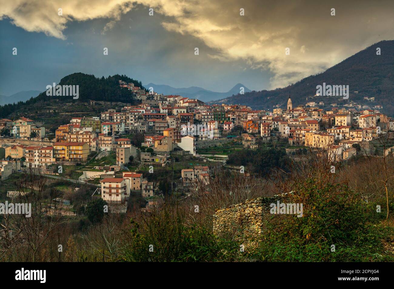 Landscape at sunset of a mountain town in the Abruzzo Lazio and Molise National Park. Vallerotonda, province of Frosinone, Lazio, Italy, Europe Stock Photo