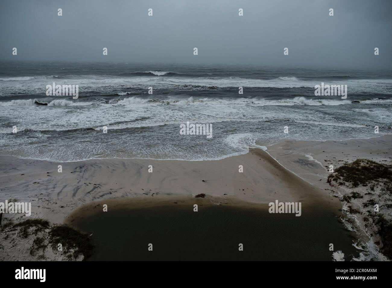 Gulf Shores, ALABAMA, USA. 15th Sep, 2019. Waves and water crash on the