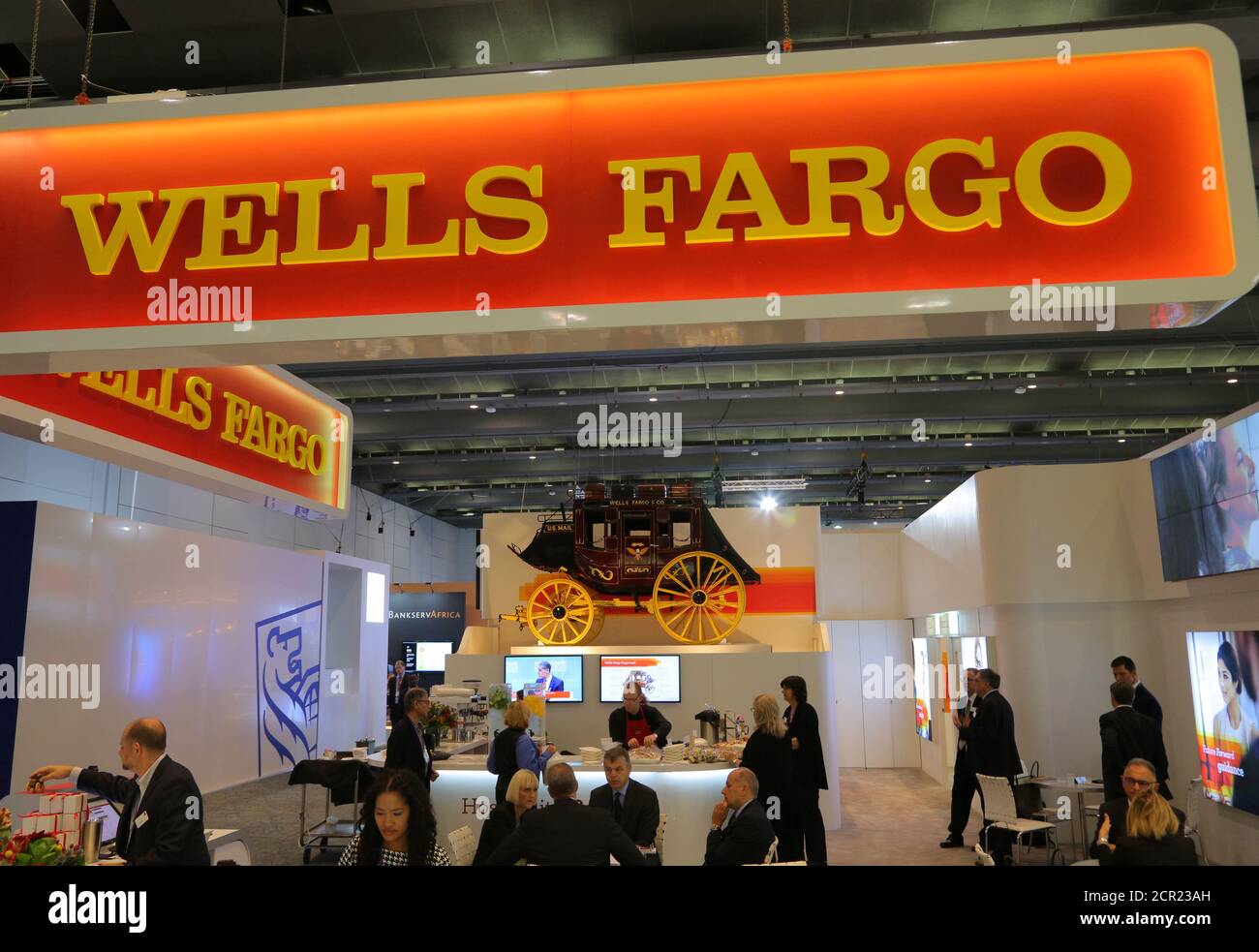 Wells fargo stagecoach hires stock photography and images Alamy